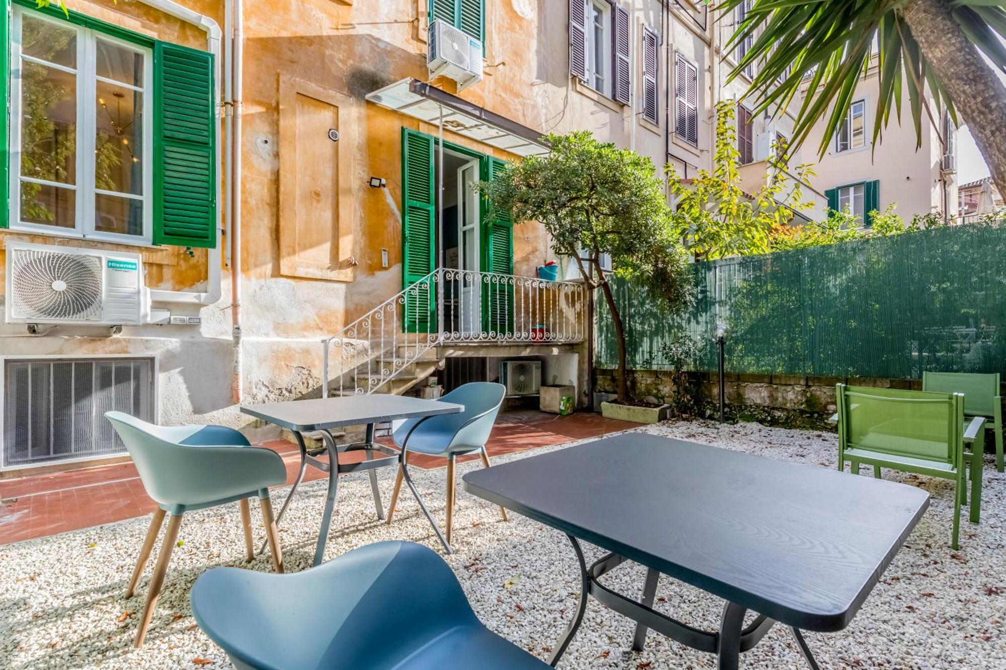 Palazzo Sapienza Design * Rome